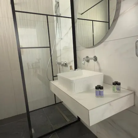 Ioli's Zante Apartament Alikes